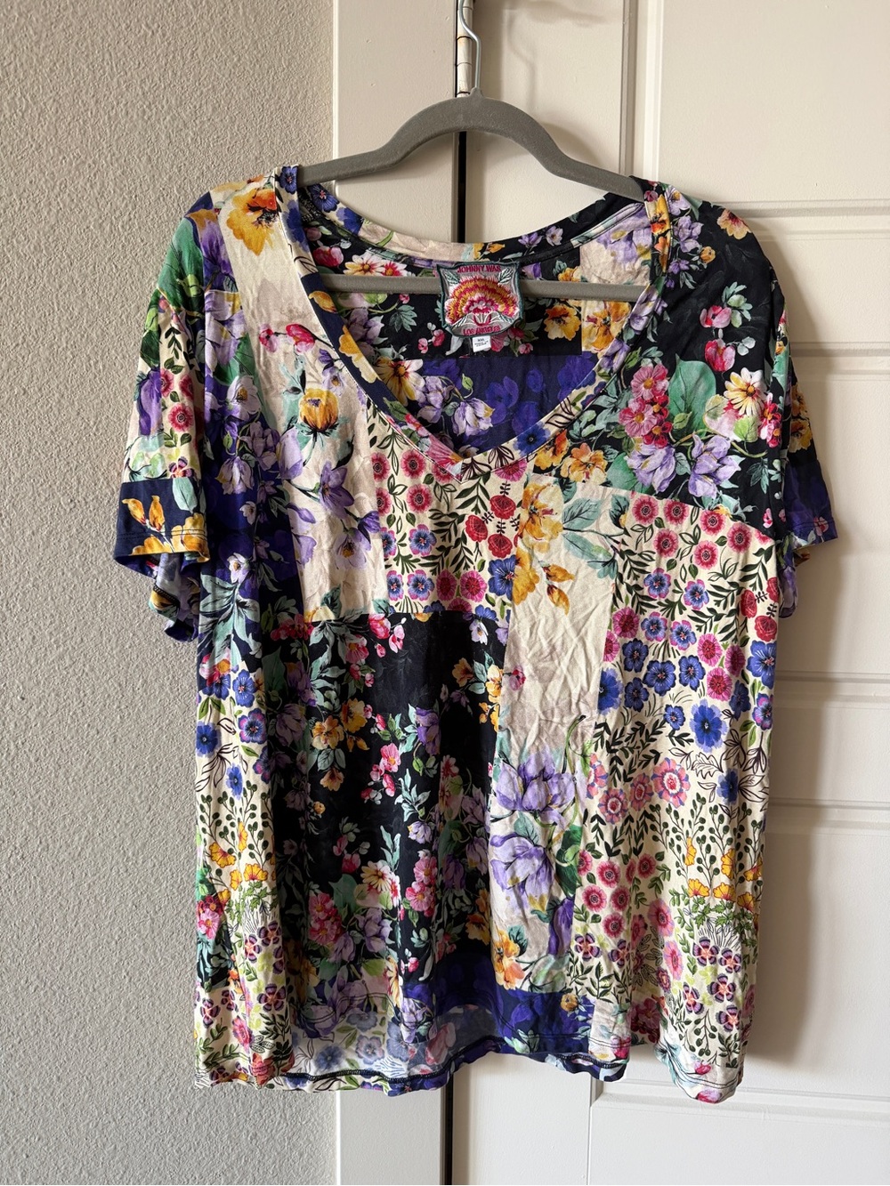 Johnny Was The Janie Favorite Sky Flower Short Sleeve V-neck Swing Tee XXL - Picture 4 of 7